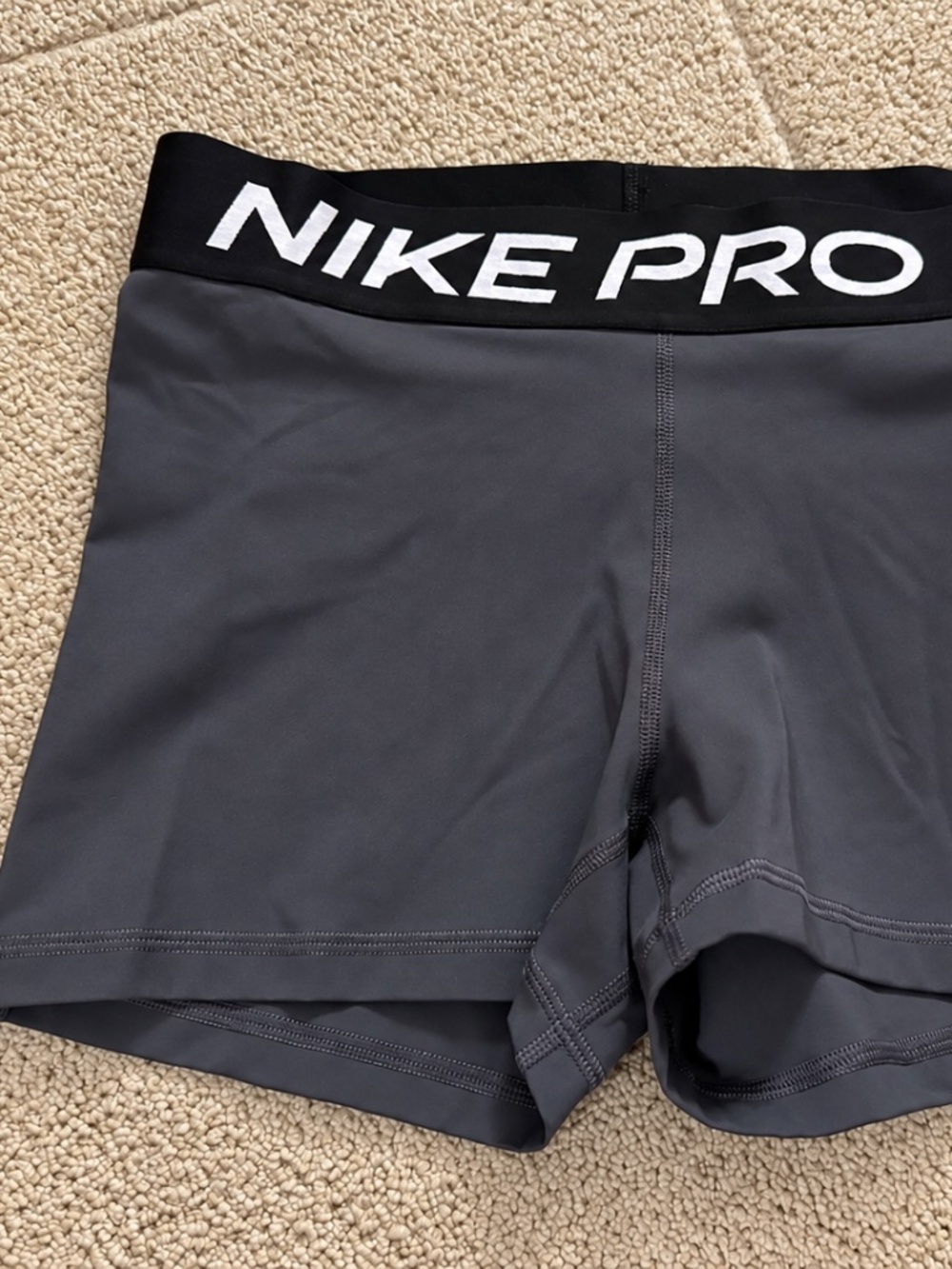Nike Pro Women’s Compression Shorts – Size Medium
